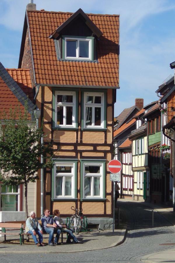 Villa Am Kleinsten Haus Wernigerode Exterior foto